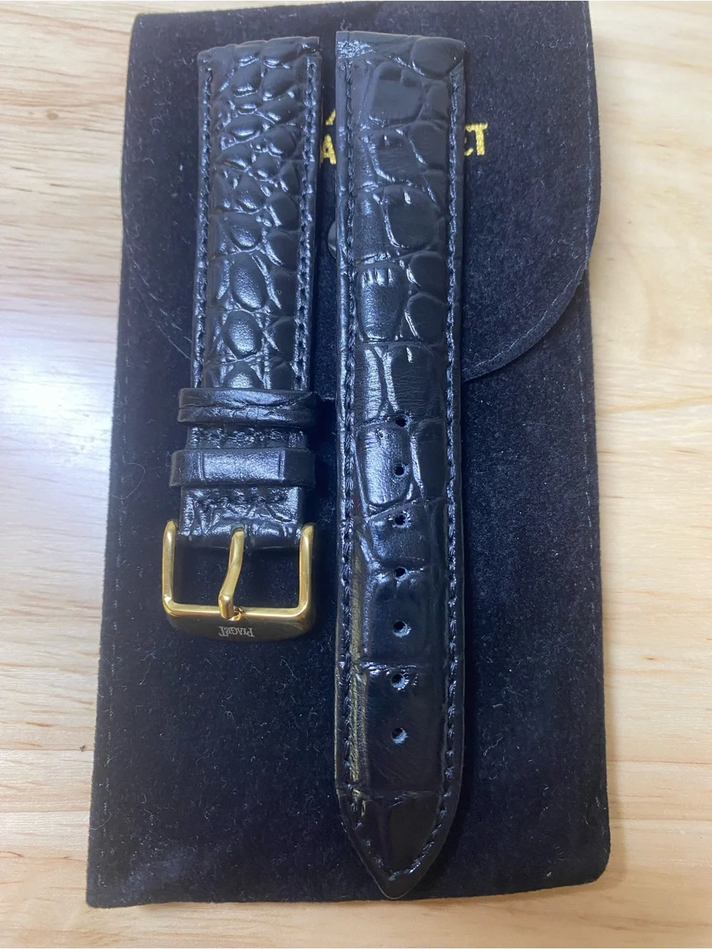 Black Croc-Embossed Leather Watch Strap with Gold Buckle Piaget 20mm